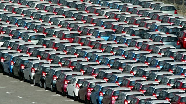Le marché européen de l'automobile s'est repris en 2014, et la tendance se maintient en 2015. Mais les pays du sud de l'Europe souffrent toujours.