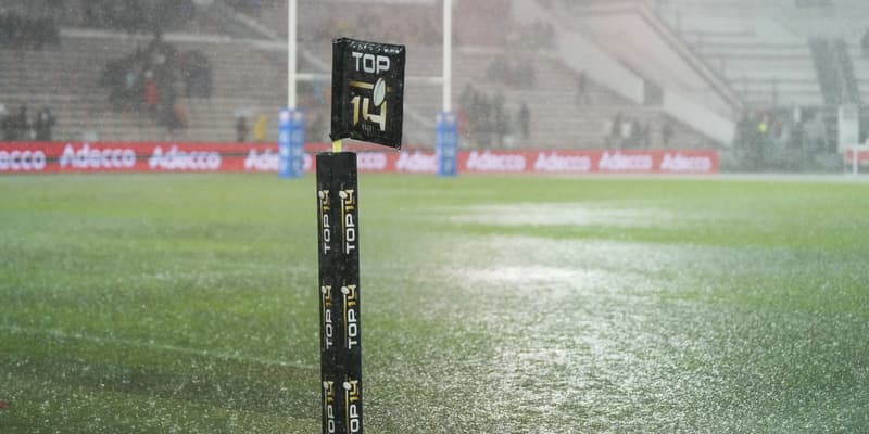 La pluie au stade Mayol de Toulon, le 21 septembre 2025. 