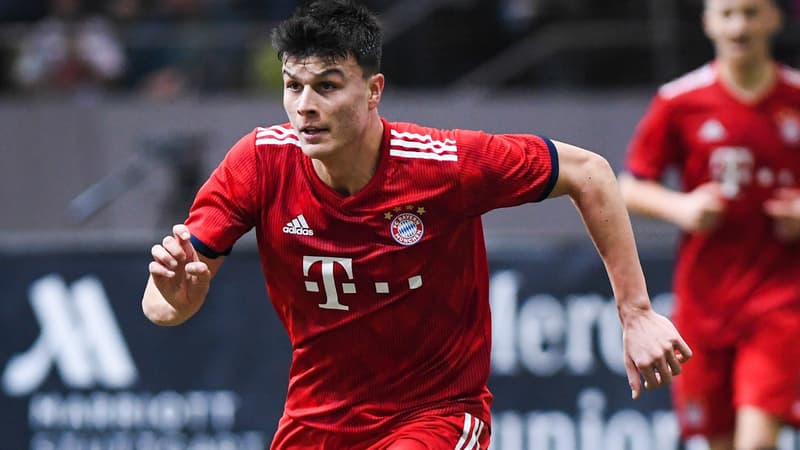 Flavius Daniliuc (Bayern) signe à Nice