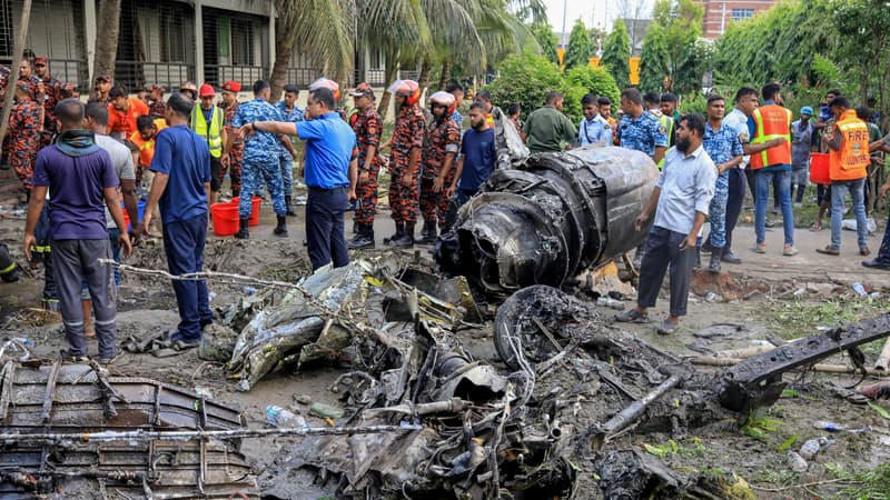 Crash d'un avion militaire sur une école: le bilan provisoire monte à 27 morts au Bangladesh