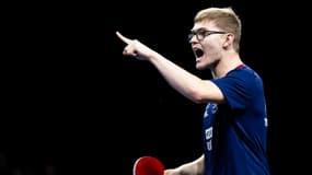 Alexis Lebrun lors de sa demi-finale en simple des championnats d'Europe de tennis de table, 20 octobre 2024