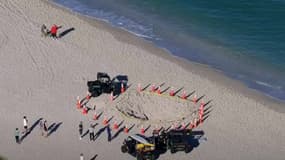 Capture d'une vidéo de l'effondrement de sable qui s'est produit en Floride, publiée le 21 février par la chaîne CBS Miami. 
