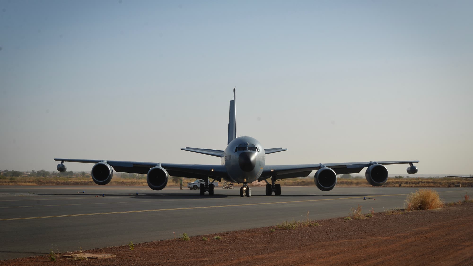 C135 C135