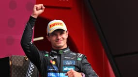 Lando Norris célèbre sa victoire au GP de Silverstone, le 6 juillet 2025