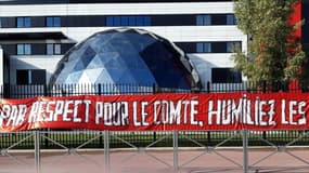 La banderole des supporters niçois