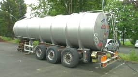 En plus de bouteilles d'eau, un camion-citerne a été affrété à Coulommiers.