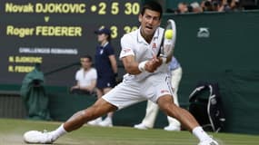 Le Serbe Novak Djokovic, lors de la finale à Wimbledon, face au Suisse Roger Federer, le 6 juillet 2014 à Londres