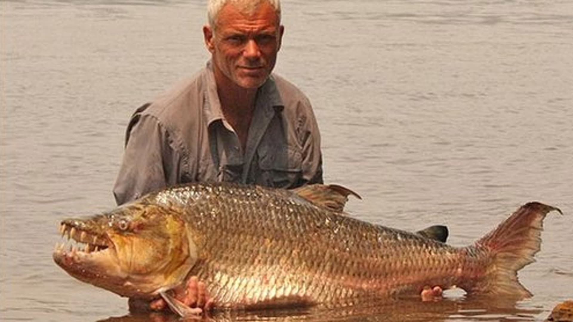 RIVER MONSTERS