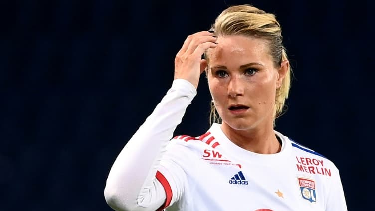 La milieu de terrain lyonnaise, Amandine Henry, lors du match de D1 contre le Paris Saint-Germain, le 20 novembre 2020 au Parc des Princes