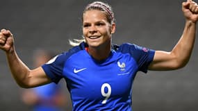 Eugénie Le Sommer double buteuse avec les Bleues 