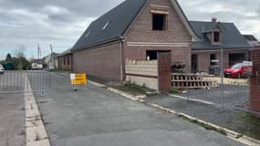 Deux ans après le passage de la tornade à Bihucourt (Pas-de-Calais) certains travaux démarrent enfin