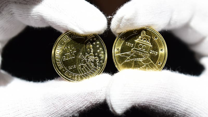 La pièce commémorative belge de 2,5 euros, célébrant les 200 ans de la victoire de Waterloo, a été frappée et dévoilée ce lundi.