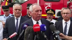 Le Premier ministre François Bayrou à Saint-Laurent-de-la-Cabrerisse (Aude) le 6 août 2025.