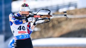 Le biathlète français Eric Perrot sur l'individuel hommes des Mondiaux de biathlon, Lenzerheide en Suisse, 19 février 2025