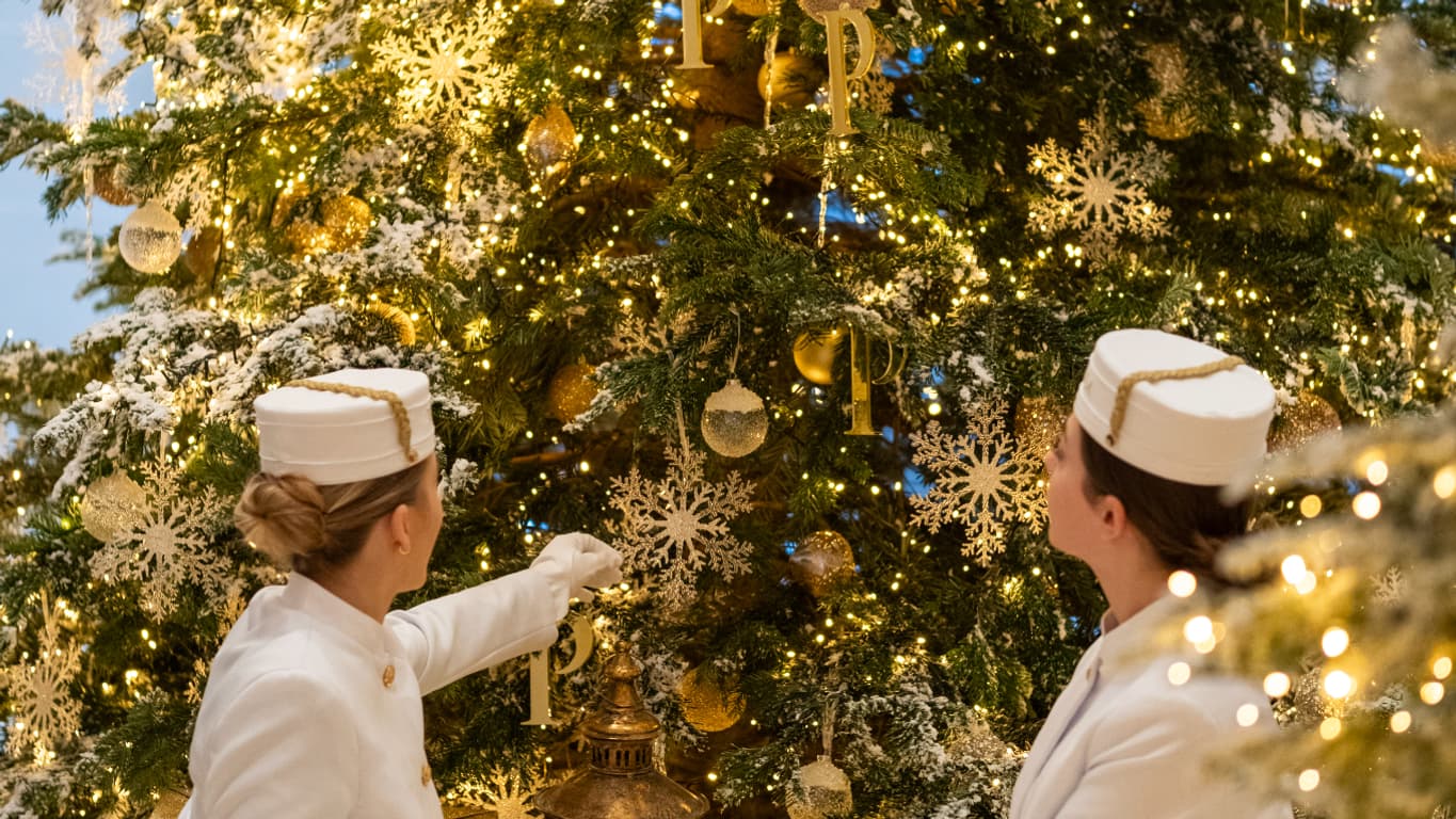 Peninsula Paris 