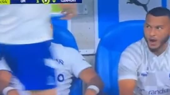 Luis Suarez sur le banc contre Clermont
