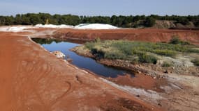 Le tribunal administratif a étudié un référé déposé par cinq associations demandant la suspension de l'arrêté préfectoral autorisant les rejets de l'usine d'alumine Altéo de Gardanne - Mardi 23 Février 2016