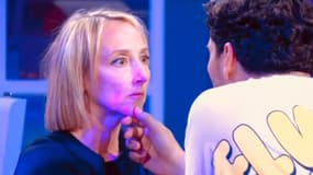 Audrey Lamy dans "Lol: qui rit, sort" saison 4