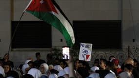 Des manifestants jordaniens à proximité de l'ambassade d'Israël en Jordanie, août 2024 - Image d'illustration