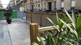 Une terrasse éphémère à Paris.