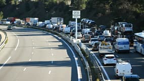 Des bouchons près de Toulon sur l'A50, pendant des manifestations d'agriculteurs