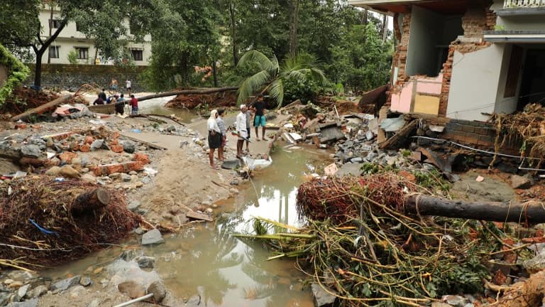 Les crues provoquées par les pluies de mousson annuelles qui ont frappé cet Etat touristique du sud de l'Inde ces derniers jours ont tué 39 personnes.