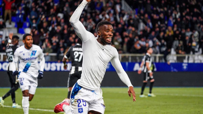 Hamed Junior Traoré - Auxerre