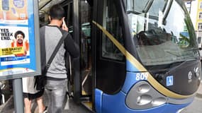 Sur la communauté urbaine de Dunkerque, les bus ne sont pour l'instant gratuits que le week-end et les jours fériés.