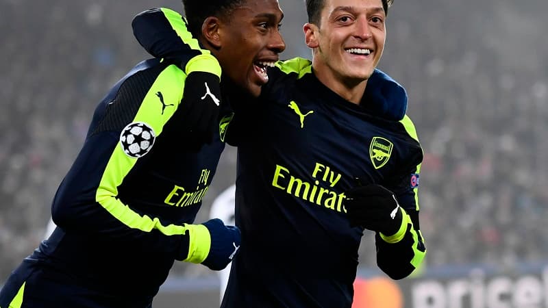 Arsenal extérieur 2016 Arsenal extérieur 2016