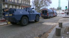 Un blindé à Bastille