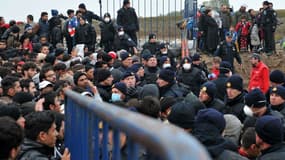 Migrants à la frontière Serbe - 23 octobre 2015