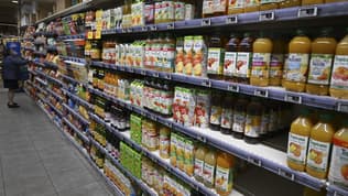 Rayon jus de fruits d'un supermarché à Septemes-les-Vallons, près de Marseille, le 3 novembre 2022