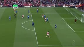 Lacazette inscrit déjà son premier but en Premier League