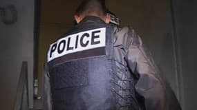 La police patrouille dans les quartiers nord de Marseille.