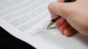 Droit applicable, SLA et conditions de fin sont trois points à négocier lors de la signature d’un contrat de cloud computing.