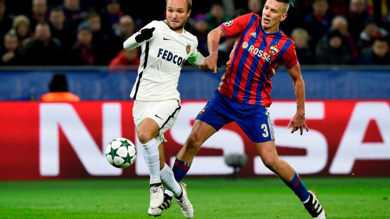 Valère Germain coincé par le CSKA