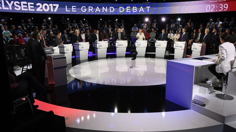 Les 11 candidats réunis lors du Grand Débat, le 4 avril.