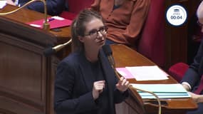 Aurore Bergé annonce la construction de "100 établissements médico-éducatifs" d'ici 2027, pour l'inclusion des enfants en situation de handicap dans les écoles