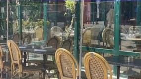 Les terrasses sont vides à Marseille malgré les épreuves des JO 2024.
