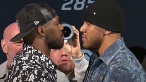 Le face à face entre Jon Jones et Ciryl Gane