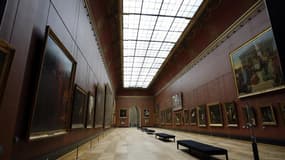 Le Musée du Louvre a fermé ses portes mercredi après que 200 agents d'accueil et de surveillance qui dénoncent des vols et des agressions croissantes ont exercé leur droit de retrait. Les agents doivent décider mercredi, à l'issue d'une réunion avec la di