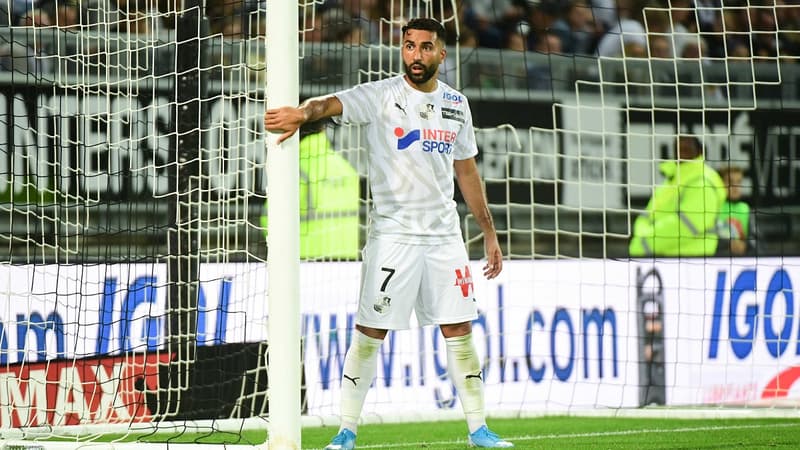 Saman Ghoddos
