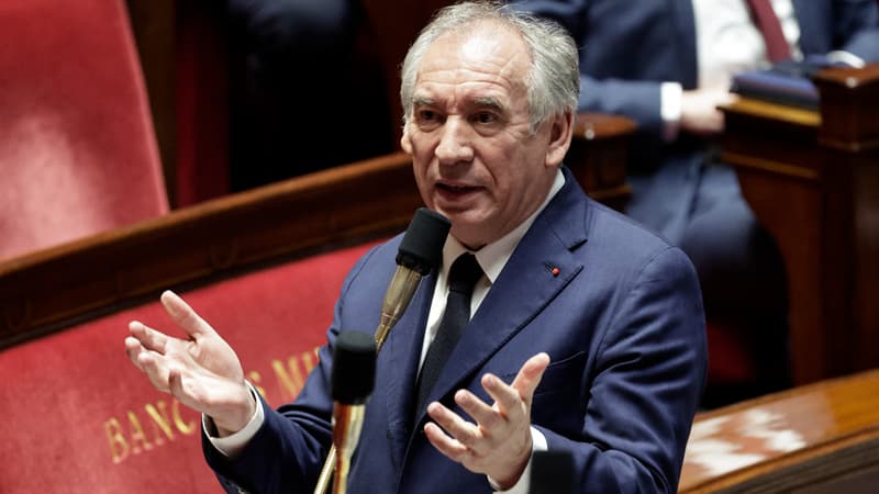 Darmanin, Valls, Borne... La liste complète des ministres du gouvernement de Bayrou