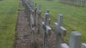 Extrait d'une vidéo amateur du cimetière de Montdidier, en 2012.
