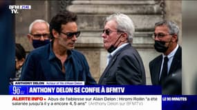 "Je lui ai dit qu'elle ne pouvait pas nous voler la mort de notre père": les reproches adressés par Anthony Delon à la dame de compagnie de son père après une chute de l'acteur