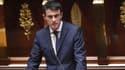 Manuel Valls a défendu lui-même vendredi la révision constitutionnelle devant une Assemblée nationale divisée, notamment sur la déchéance de nationalité, 