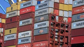 Des conteneurs maritimes de Maersk dans le port de Rotterdam (Pays-Bas), le 1er août 2022.