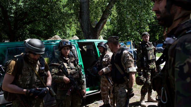 Un groupe paramilitaire ukrainien le 3 juin. 