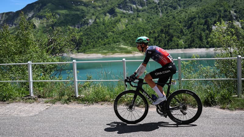 Paul Seixas sur le Tour Auvergne Rhone Alpes le 14 juin 2026 2303351