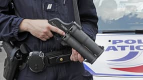 Deux manifestants avaient été blessés par des tirs au Flash-Ball en 2009 